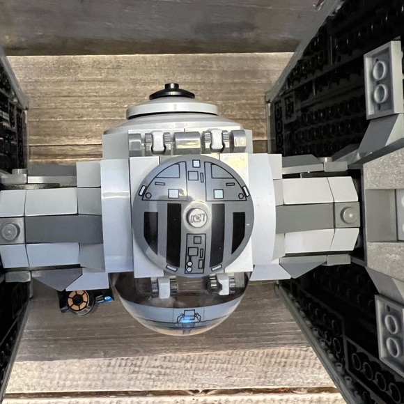 Lego Star Wars TIE Fighter 9492 Build 100% only one figure included R5-J2 - Picture 5 of 9